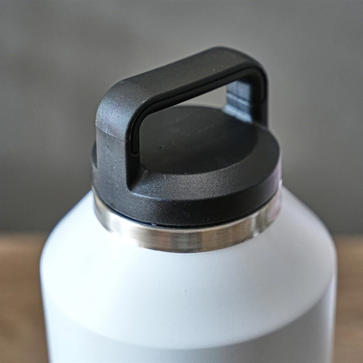 Insulated Jug With Handle Flask Sports Water Bottle - 64oz Insulated Jug With Handle Flask Sports Water Bottle - 64oz